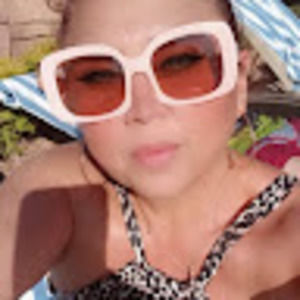 Meet your Posher, Sandy